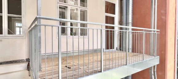 Casa de 4 divisões em Margareten, Austria N.º 131822 2