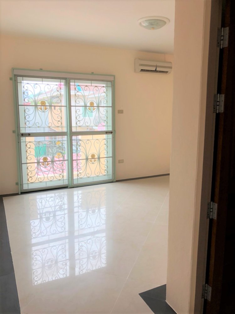 2 غرف نوم مقهى / مطعم في Pattaya, Thailand رقم 1245