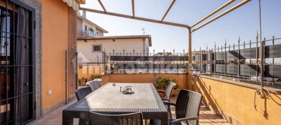 2 bedrooms Apartment in Fonte Nuova, Italy No. 10638 3