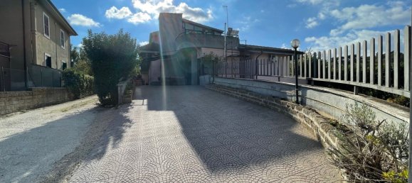 450m² Building in Bracciano, Italy No. 331829 5