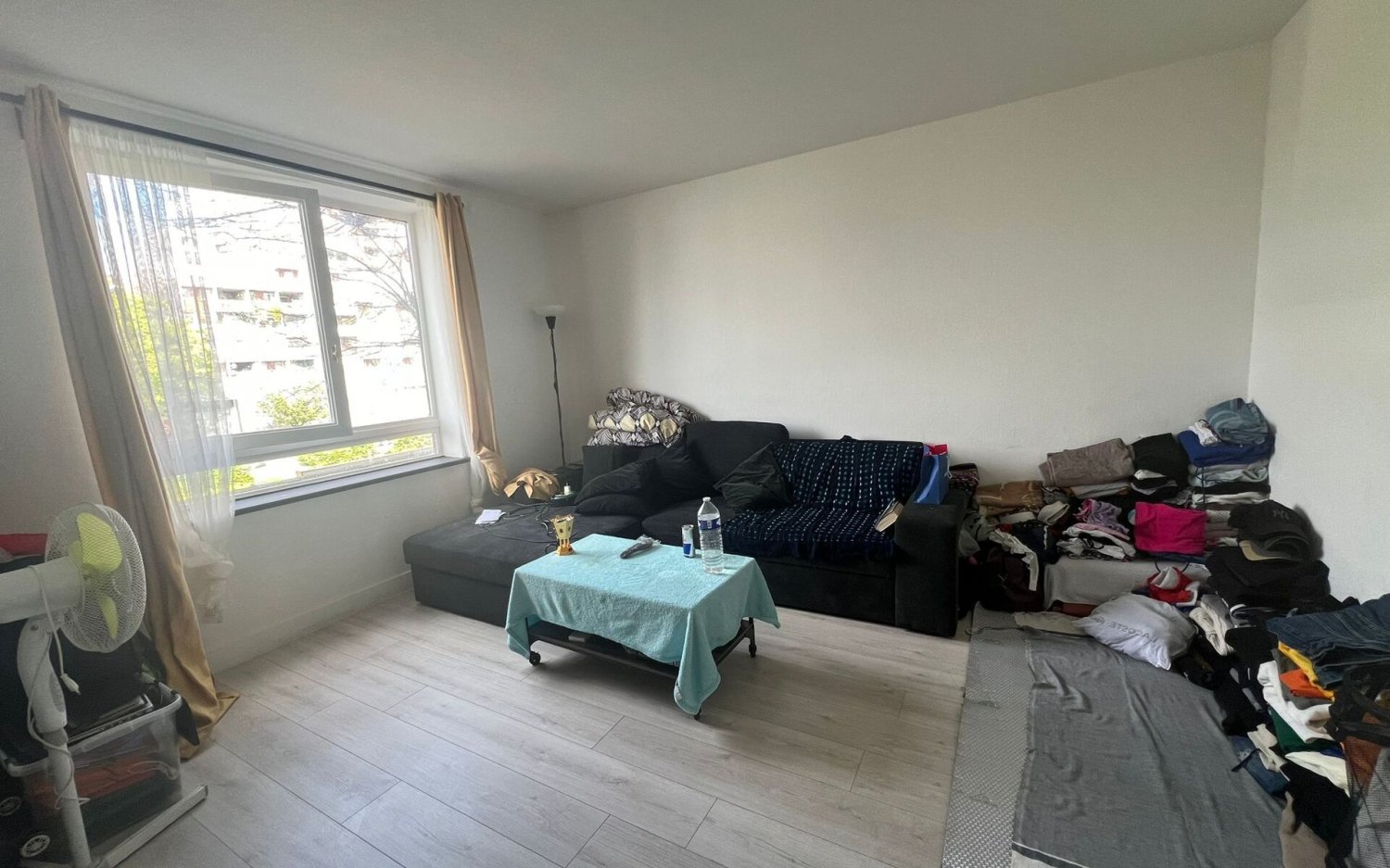 1 bedroom Apartment in La Courneuve, France No. 180483