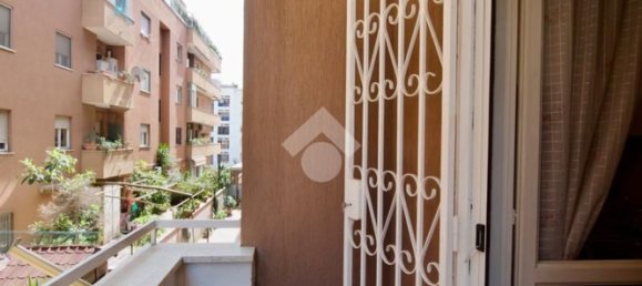 3 rooms Apartment in Rome, Italy No. 112541 13