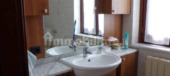 3 Schlafzimmer Haus in Casale Litta, Italy, Nr. 366035 5