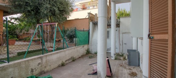 6 غرف نوم منزل في Fonte Nuova, Italy رقم 318563 47