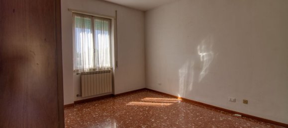 6 غرف نوم منزل في Fonte Nuova, Italy رقم 318563 12