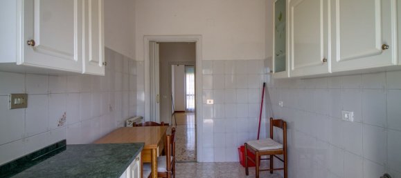 6 غرف نوم منزل في Fonte Nuova, Italy رقم 318563 27