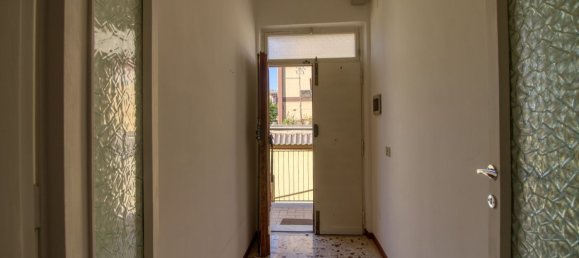 6 غرف نوم منزل في Fonte Nuova, Italy رقم 318563 16