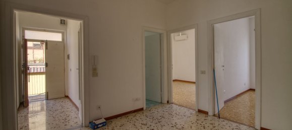 6 غرف نوم منزل في Fonte Nuova, Italy رقم 318563 18