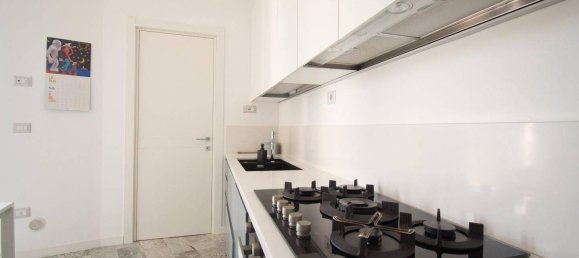 3 chambres Appartement à Lecce, Italy No. 302443 5