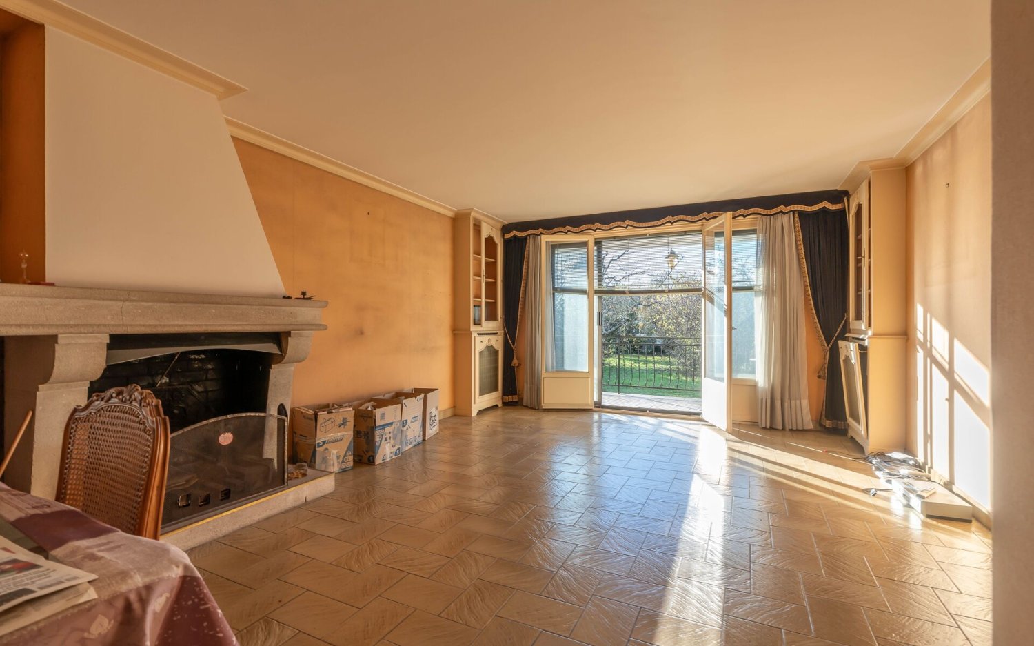 5 bedrooms House in Chennevieres-sur-Marne, France No. 175464