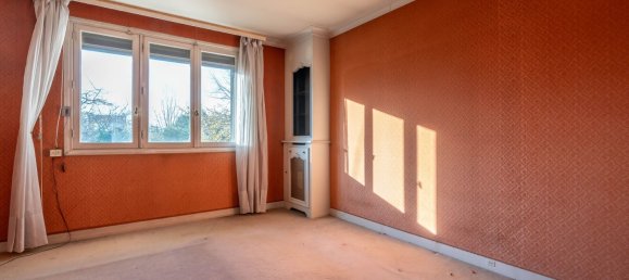 5 bedrooms House in Chennevieres-sur-Marne, France No. 175464 7