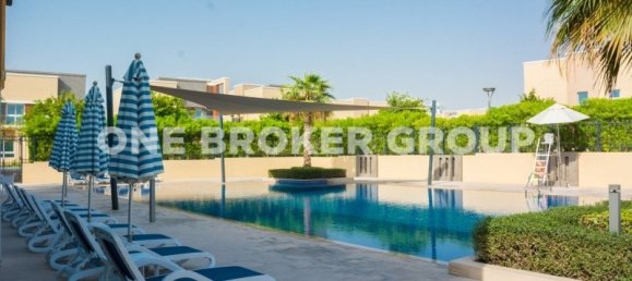 4 bedrooms Villa in Al Barsha, UAE No. 1433 14