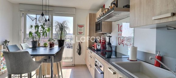 Квартира с 1 спальней в Витри-сюр-Сен, Франция № 321769 2