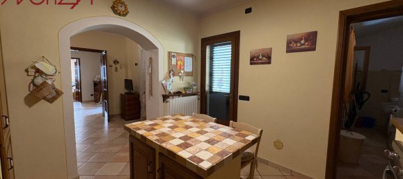 3 bedrooms House in Capannori, Italy No. 269533 11
