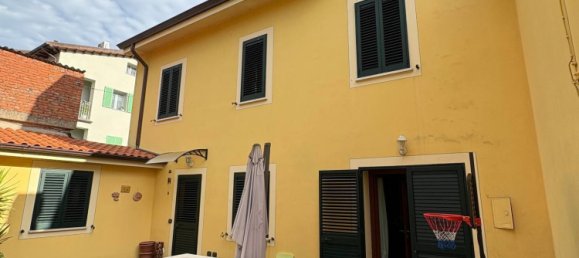 3 bedrooms House in Capannori, Italy No. 269533 36