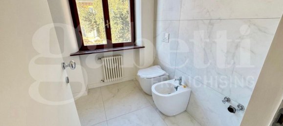 2 rooms Apartment in Rome, Italy No. 44112 11