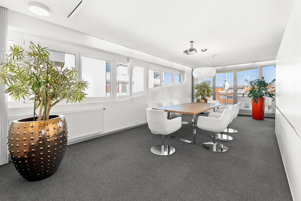  مكتب في Klagenfurt am Worthersee, Austria 146متر مربع رقم 126456