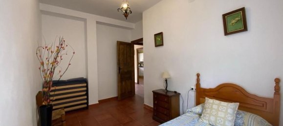 3 bedrooms House in Colmenar, Spain No. 141479 11