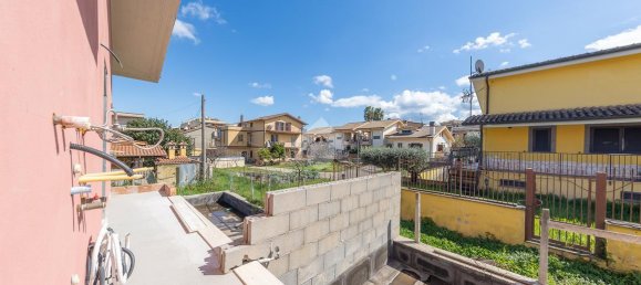 4 rooms Villa in Rome, Italy No. 18061 12