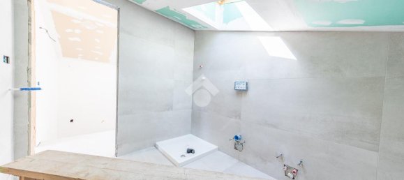 4 rooms Villa in Rome, Italy No. 18061 26