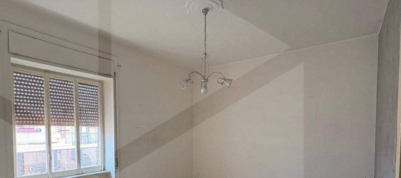 4 rooms Apartment in Frattamaggiore, Italy No. 23399 18