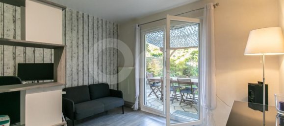 4 bedrooms House in La Queue-en-Brie, France No. 163309 8