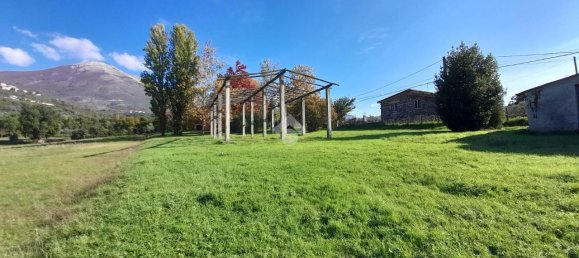 3-salle Maison à Vico nel Lazio, Italy No. 5611 37