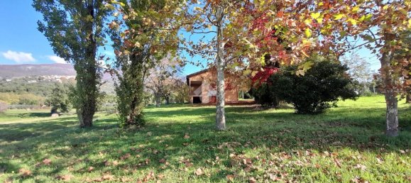 3-salle Maison à Vico nel Lazio, Italy No. 5611 30