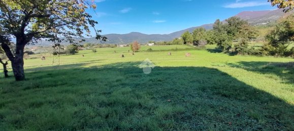 3-salle Maison à Vico nel Lazio, Italy No. 5611 22