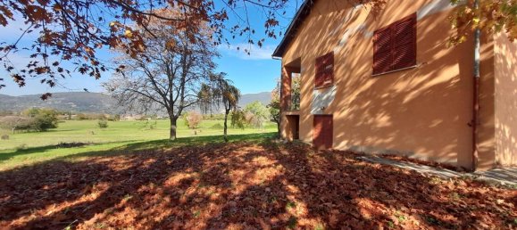 3-salle Maison à Vico nel Lazio, Italy No. 5611 25