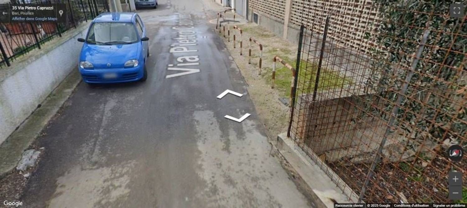 5896m² Land in Bari, Italy No. 355797