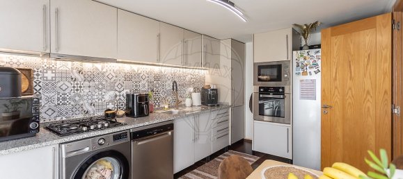 3 bedrooms House in Seixal, Portugal No. 24280 30