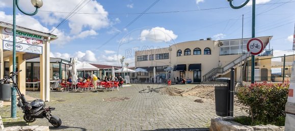 3 bedrooms House in Seixal, Portugal No. 24280 6