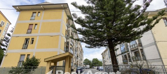 Apartamento de 3 divisões em Catanzaro, Italy N.º 98017 40