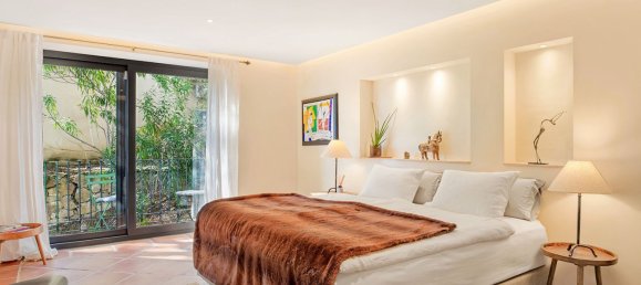 4 Schlafzimmer Villa in El Madronal, Spain, Nr. 137175 21