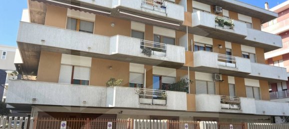 4 rooms Apartment in Montesilvano, Italy No. 23433 19