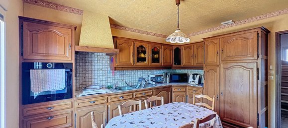 5 Schlafzimmer Villa in Marcilly-en-Villette, France, Nr. 63959 5