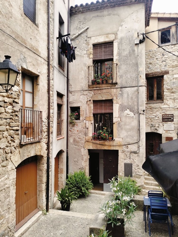 3 Schlafzimmer Haus in Besalu, Spain, Nr. 158102