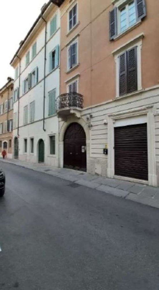 Коммерческая недвижимость 96м² в Брешиа, Италия № 267932