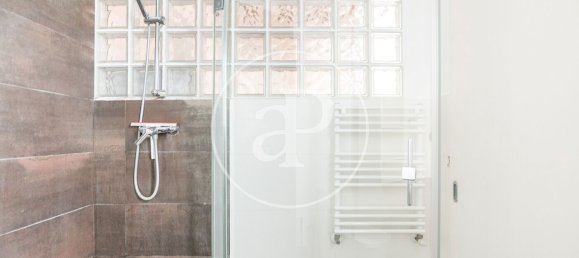 Apartamento T2 em Ciutat Vella, Spain N.º 23006 14