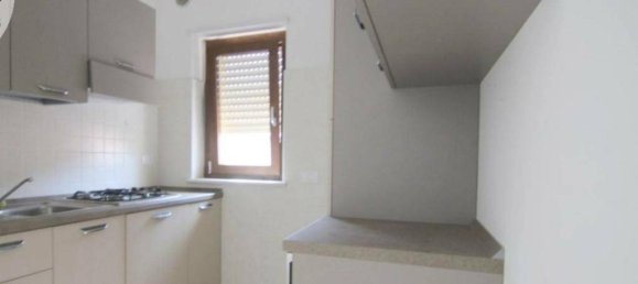 1 غرف نوم شقة في L'Aquila, Italy رقم 346927 4