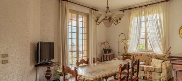 6 chambres Villa à Porto Valtravaglia, Italy No. 270878 16