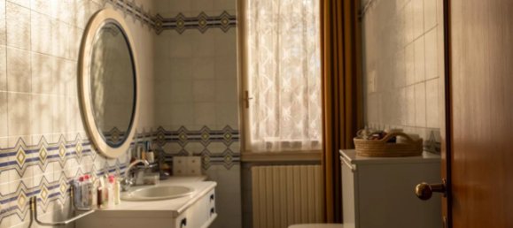 6 chambres Villa à Porto Valtravaglia, Italy No. 270878 25