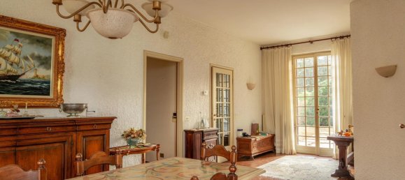 6 chambres Villa à Porto Valtravaglia, Italy No. 270878 9