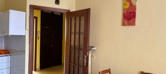 2-salle Appartement à Turin, Italy No. 79845 9