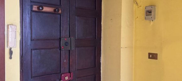 2-salle Appartement à Turin, Italy No. 79845 2