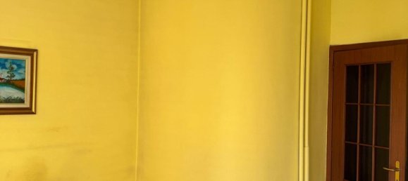 2-salle Appartement à Turin, Italy No. 79845 13