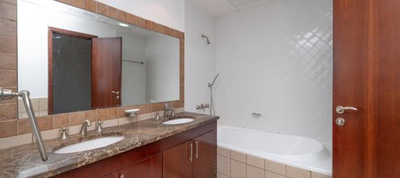 Квартира с 2 спальнями в Dubai Festival City, ОАЭ № 2931 12