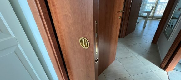 3 bedrooms Apartment in Bari, Italy No. 381727 12