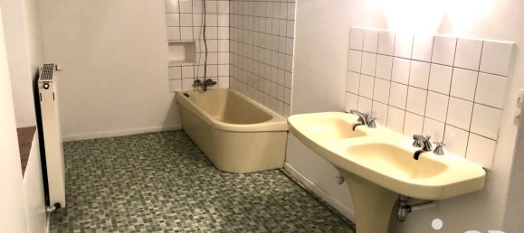 Дом с 7 комнатами в Ле Блан, Франция № 214763 7